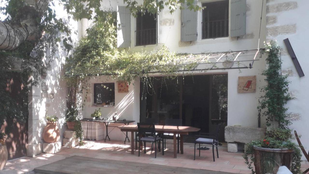 Mas" La Maison De Mon Pere " Proche Avignon A Pujaut Bagian luar foto