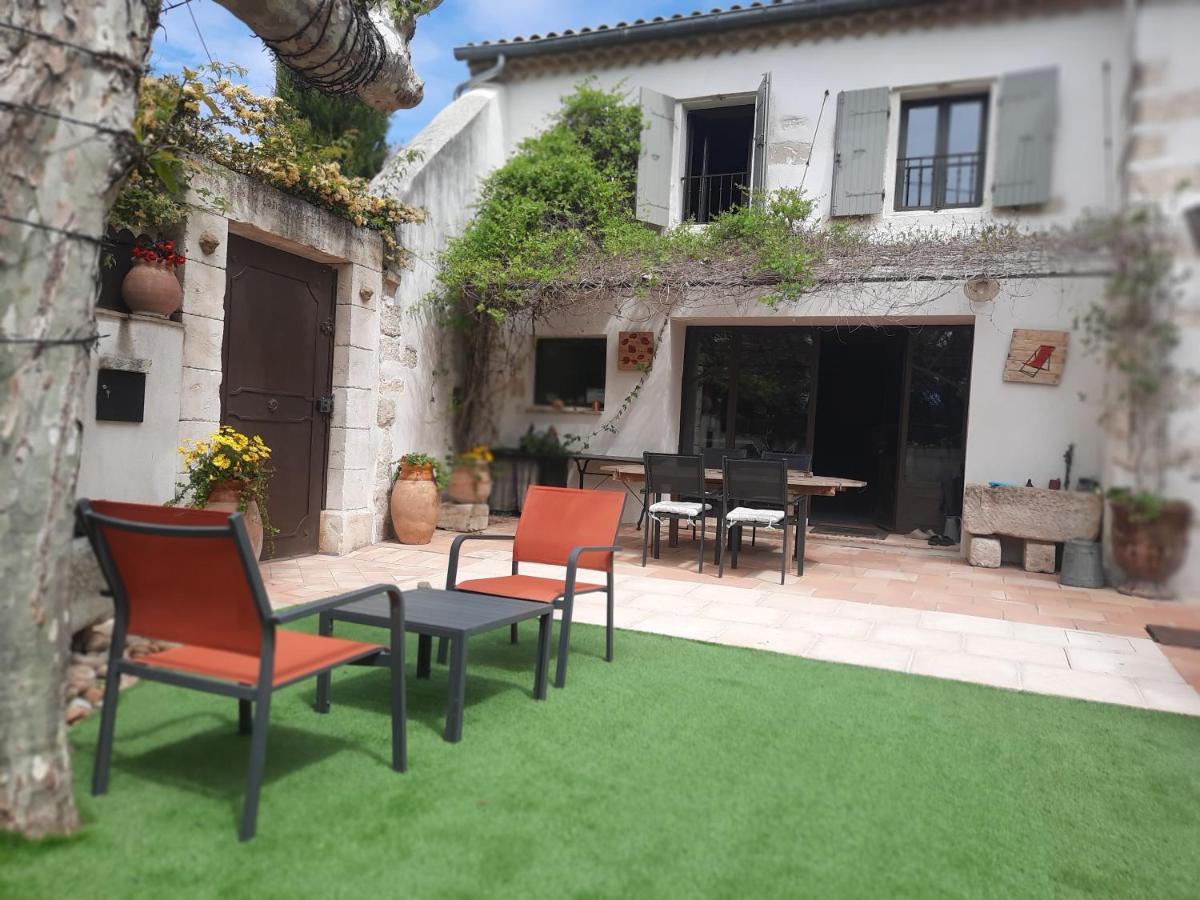 Mas" La Maison De Mon Pere " Proche Avignon A Pujaut Bagian luar foto