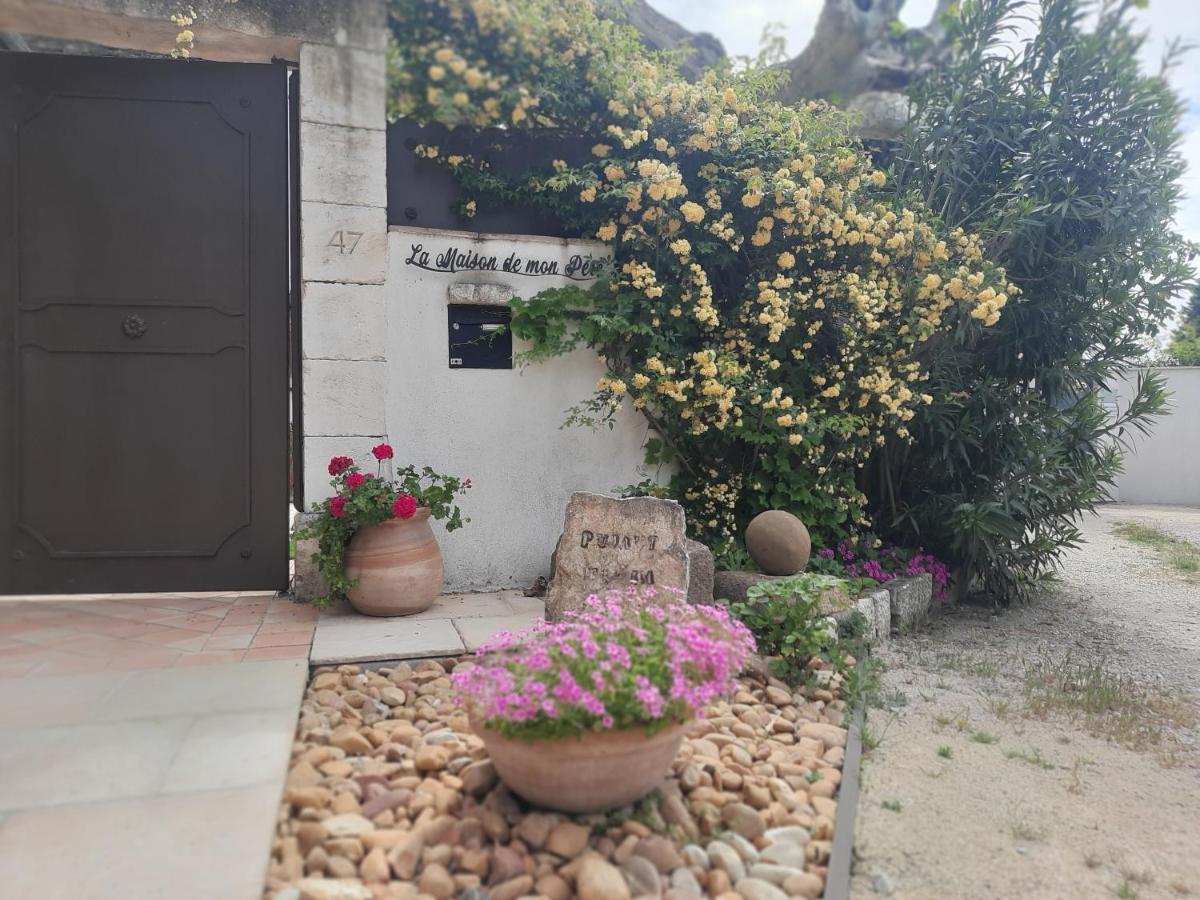 Mas" La Maison De Mon Pere " Proche Avignon A Pujaut Bagian luar foto